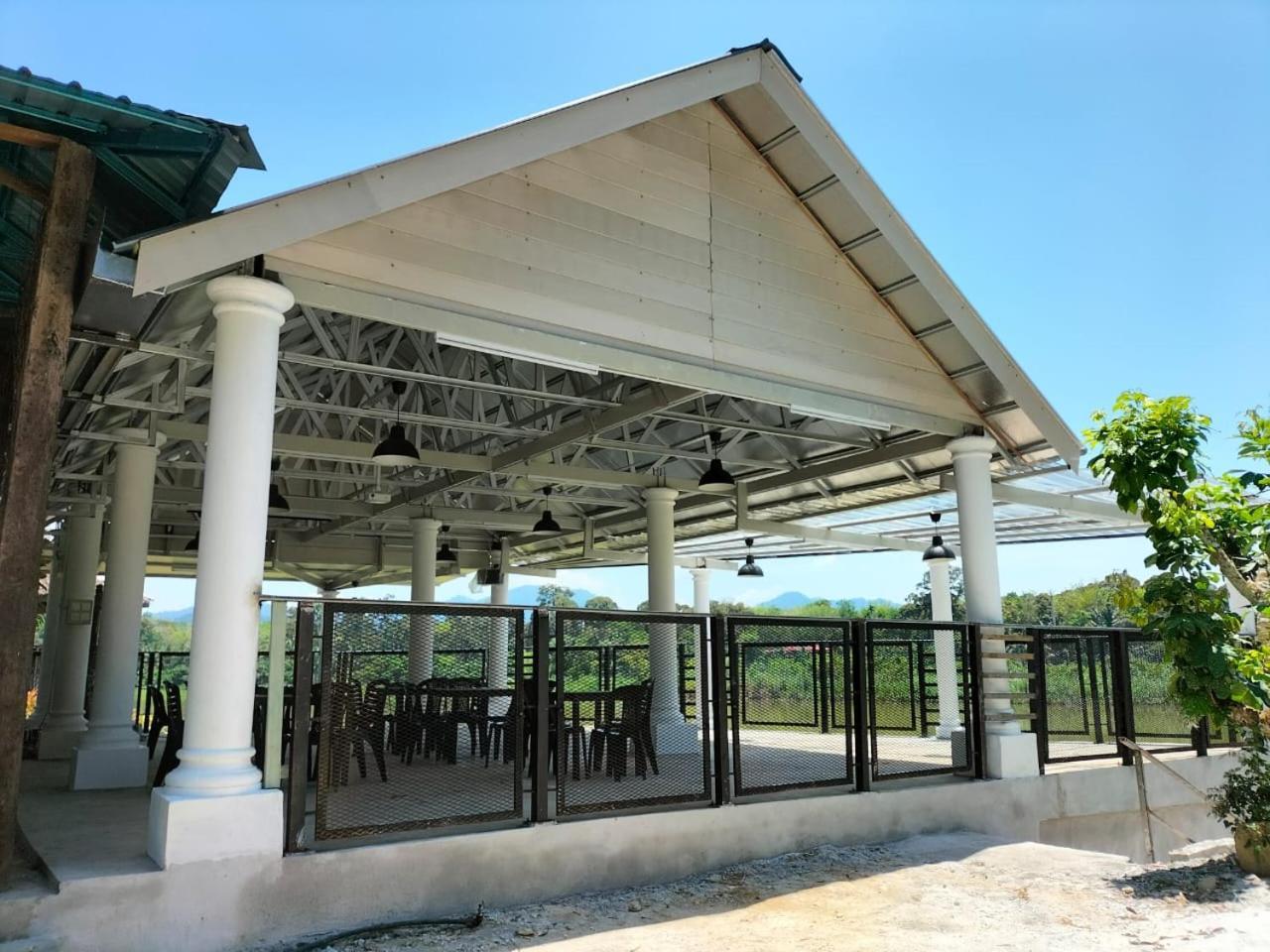 Resort D Rumah Bonda River View Kuala Kangsar Ngoại thất bức ảnh