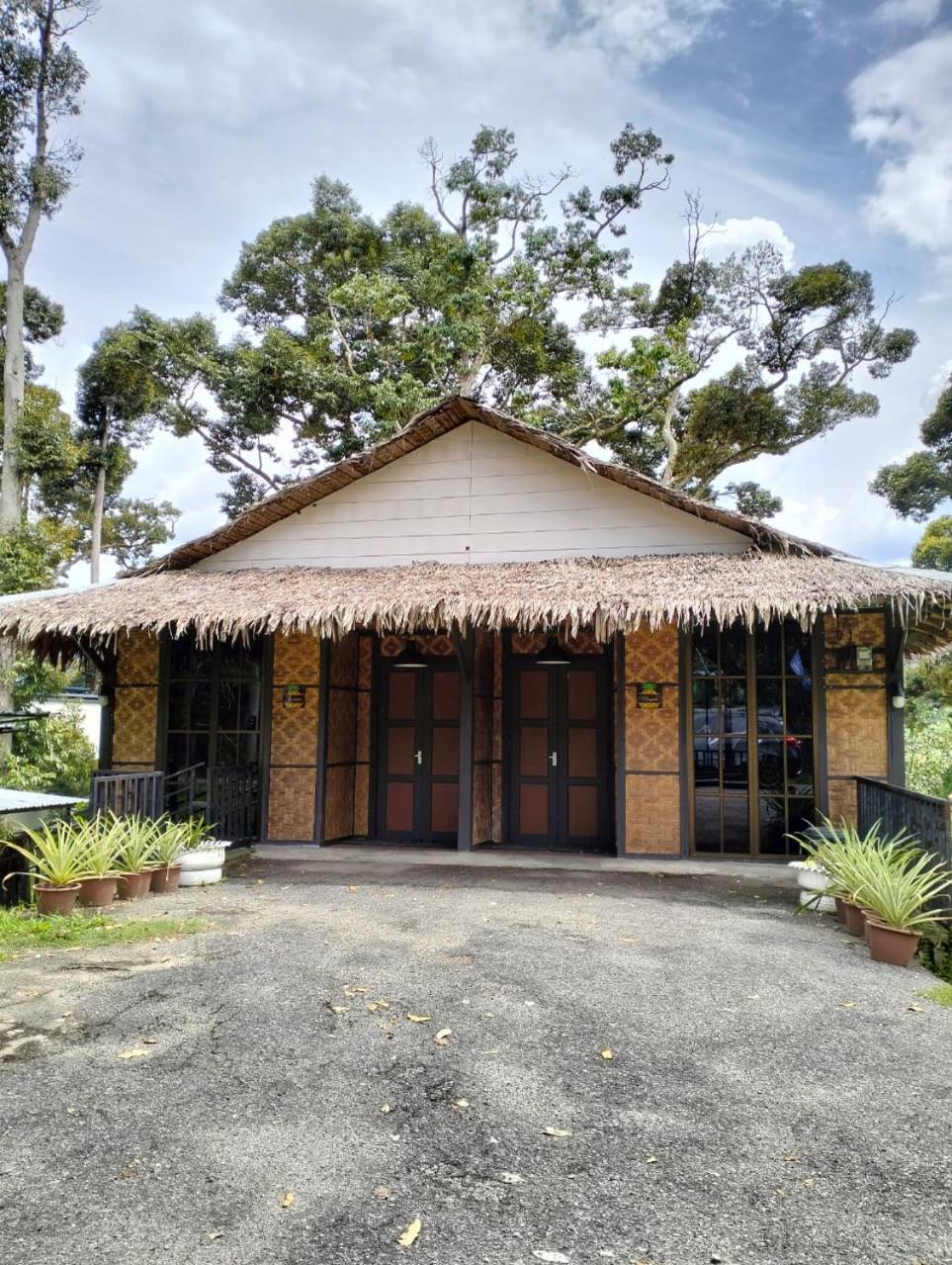 Resort D Rumah Bonda River View Kuala Kangsar Ngoại thất bức ảnh